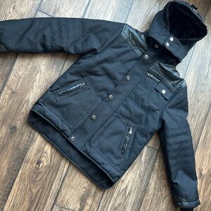 New Sportier 1957 Black Polyester Jacket. Super Nice! 10-12M